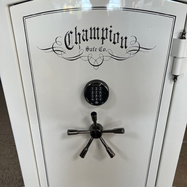 USED Champion Estate 25 Gun And Home Safe