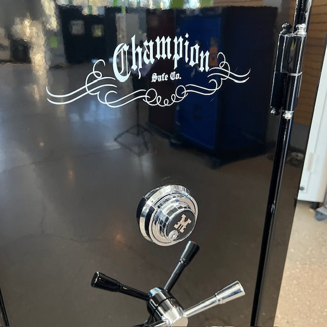 USED Champion Collector 17 Gun Safe