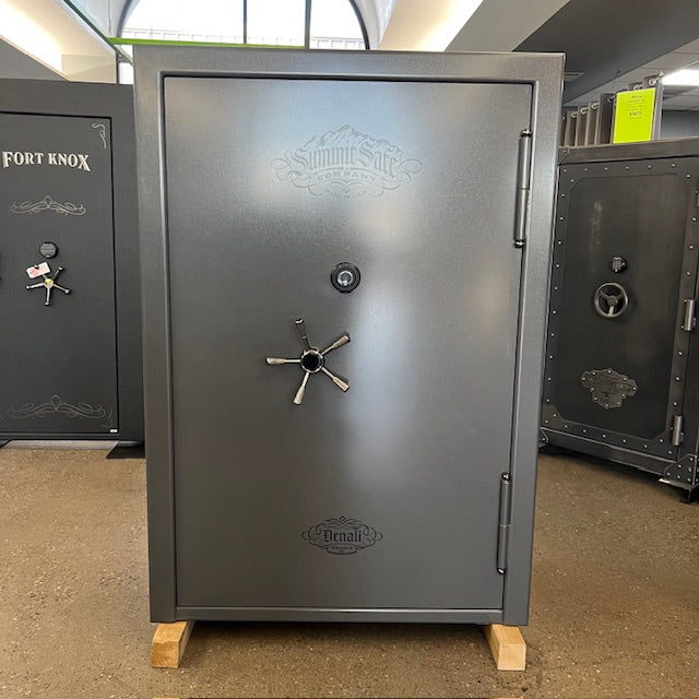 USED Summit Denali 7250 Gun Safe, image 1 