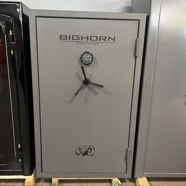 USED Bighorn Gun Safe, image 1 