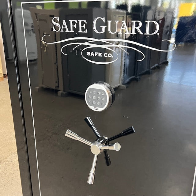 USED Champion Safe Guard GX30 Gun Safe
