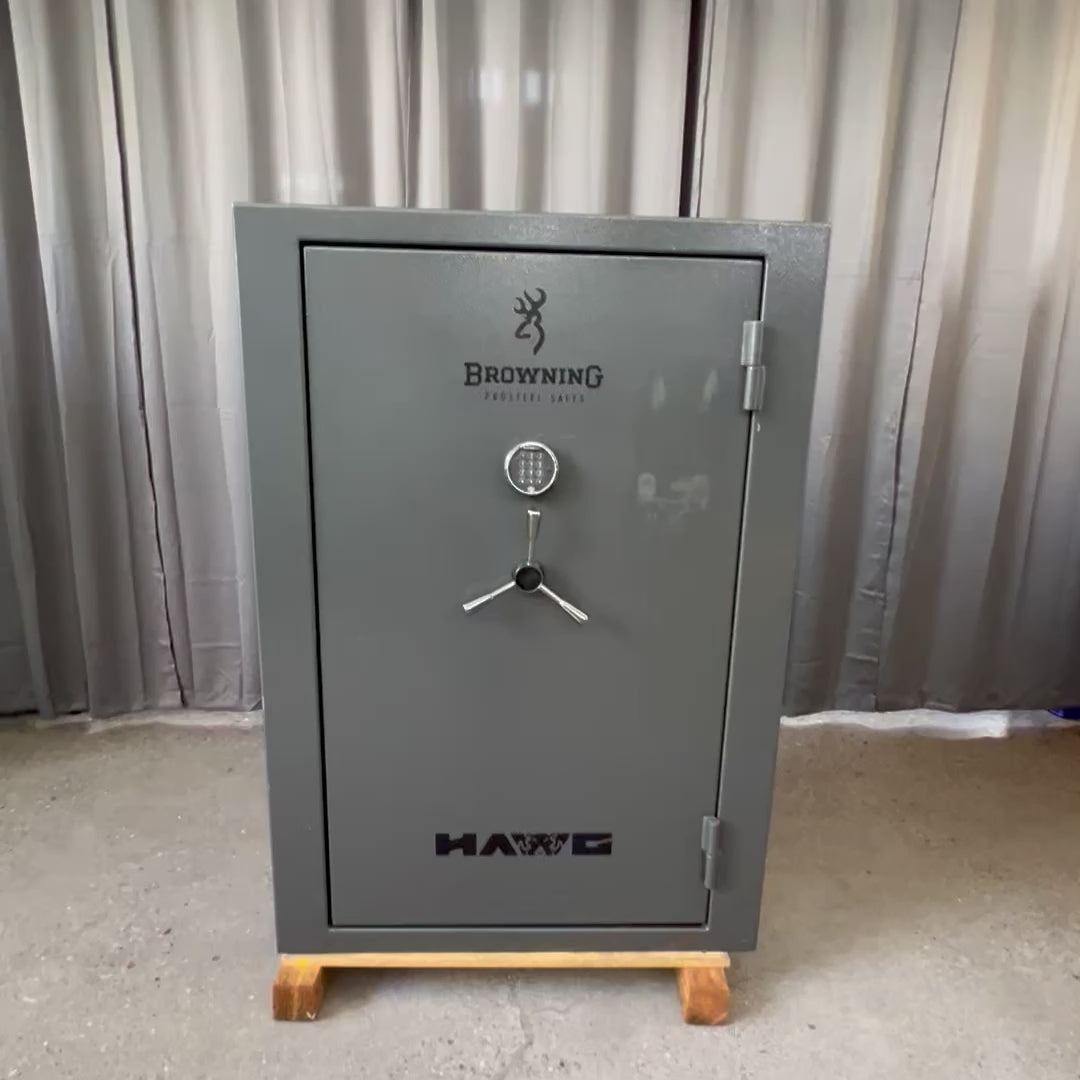 USED Browning Hawg 49 Gun Safe-3