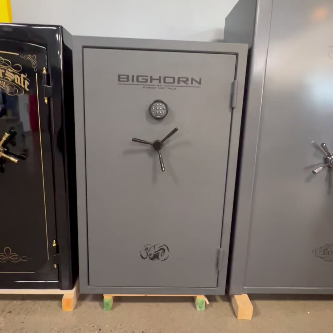 USED Bighorn Gun Safe-3